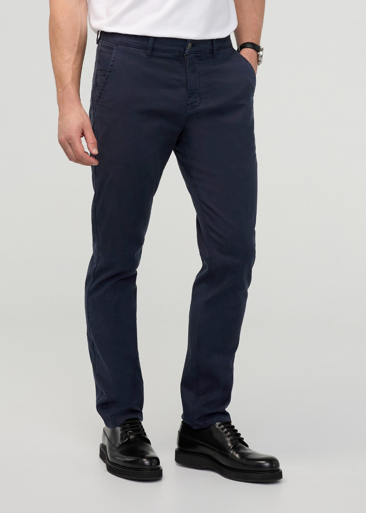 Duer | Live Lite Relaxed Taper Chino Navy