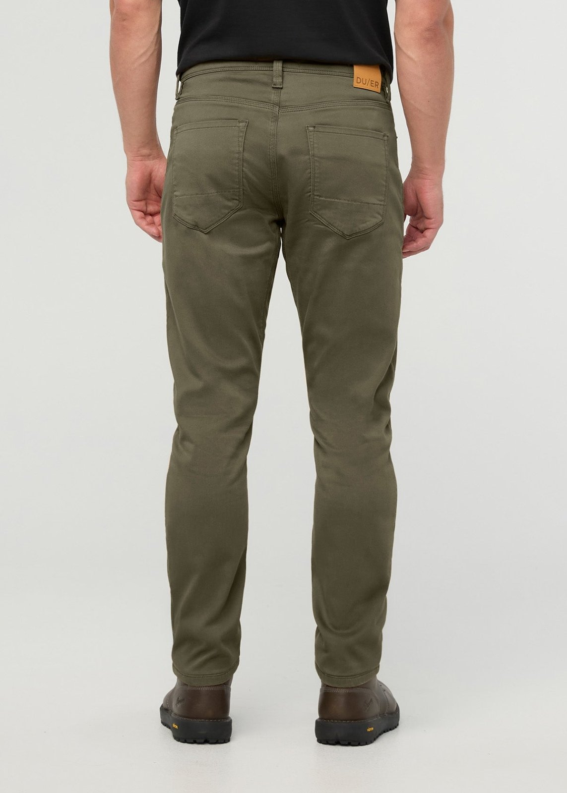 No Sweat Athletic Taper - Kelp | DUER