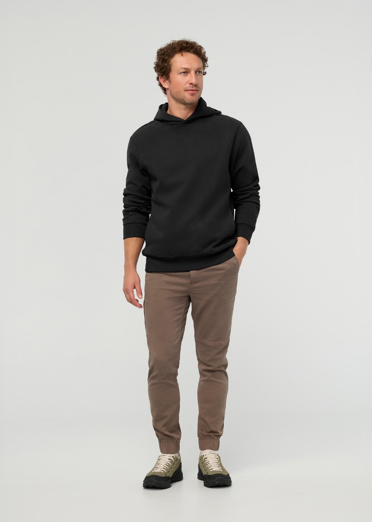 DuraSoft Fleece Motion Hoodie - Black | DUER