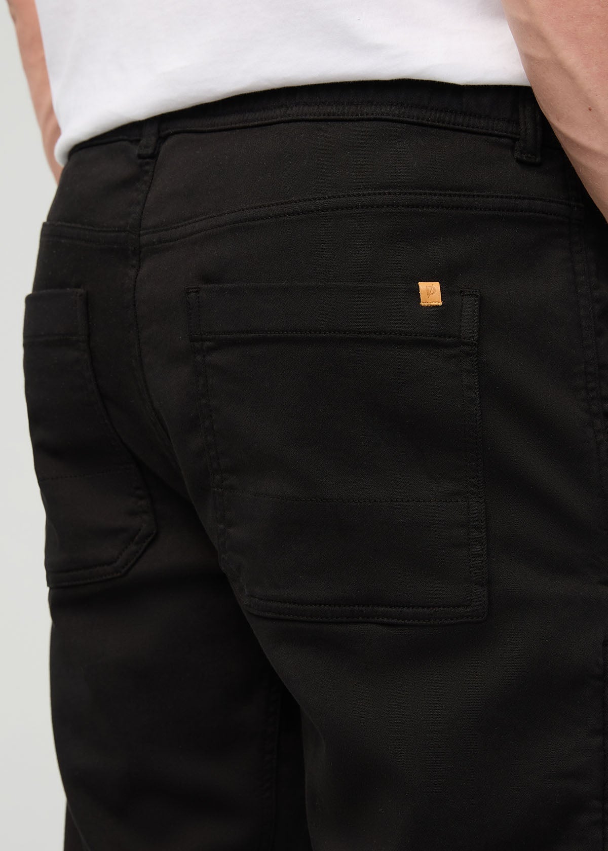Duer | No Sweat Jogger Black