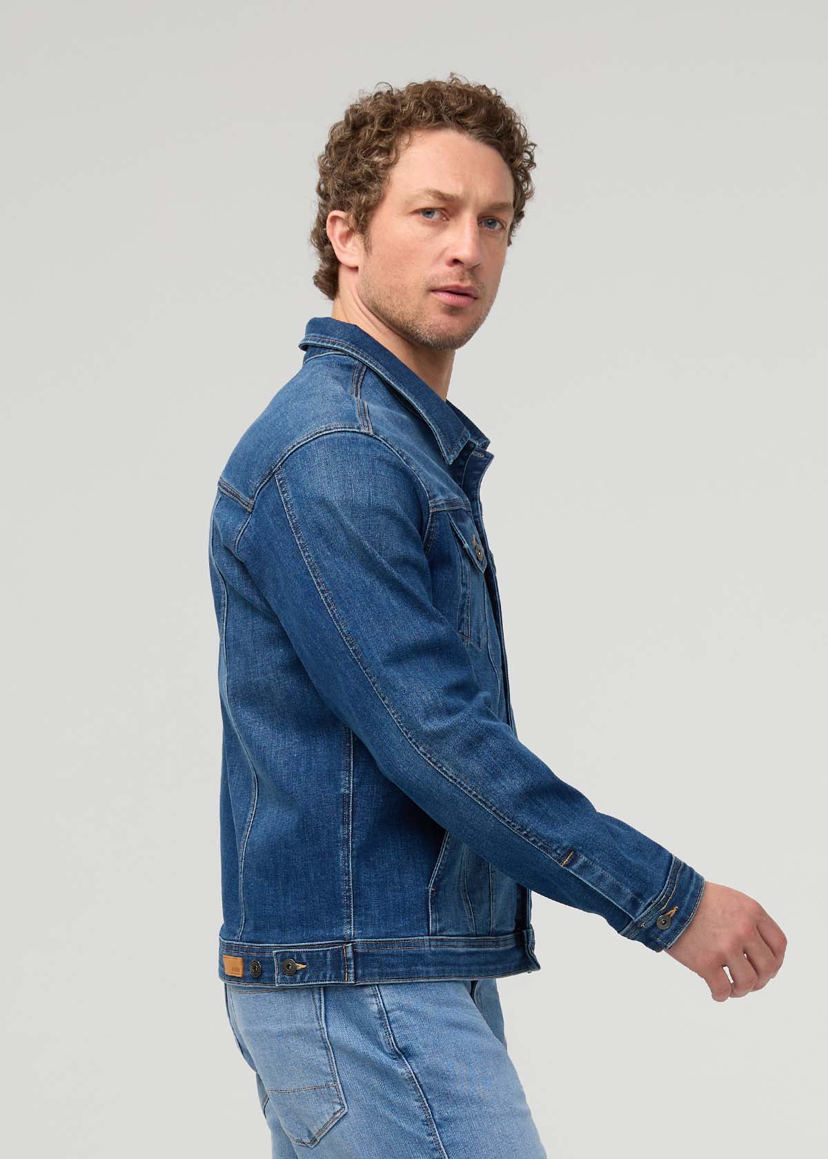 Duer | Performance Denim+ All Season Trucker Jacket Alpine Indigo