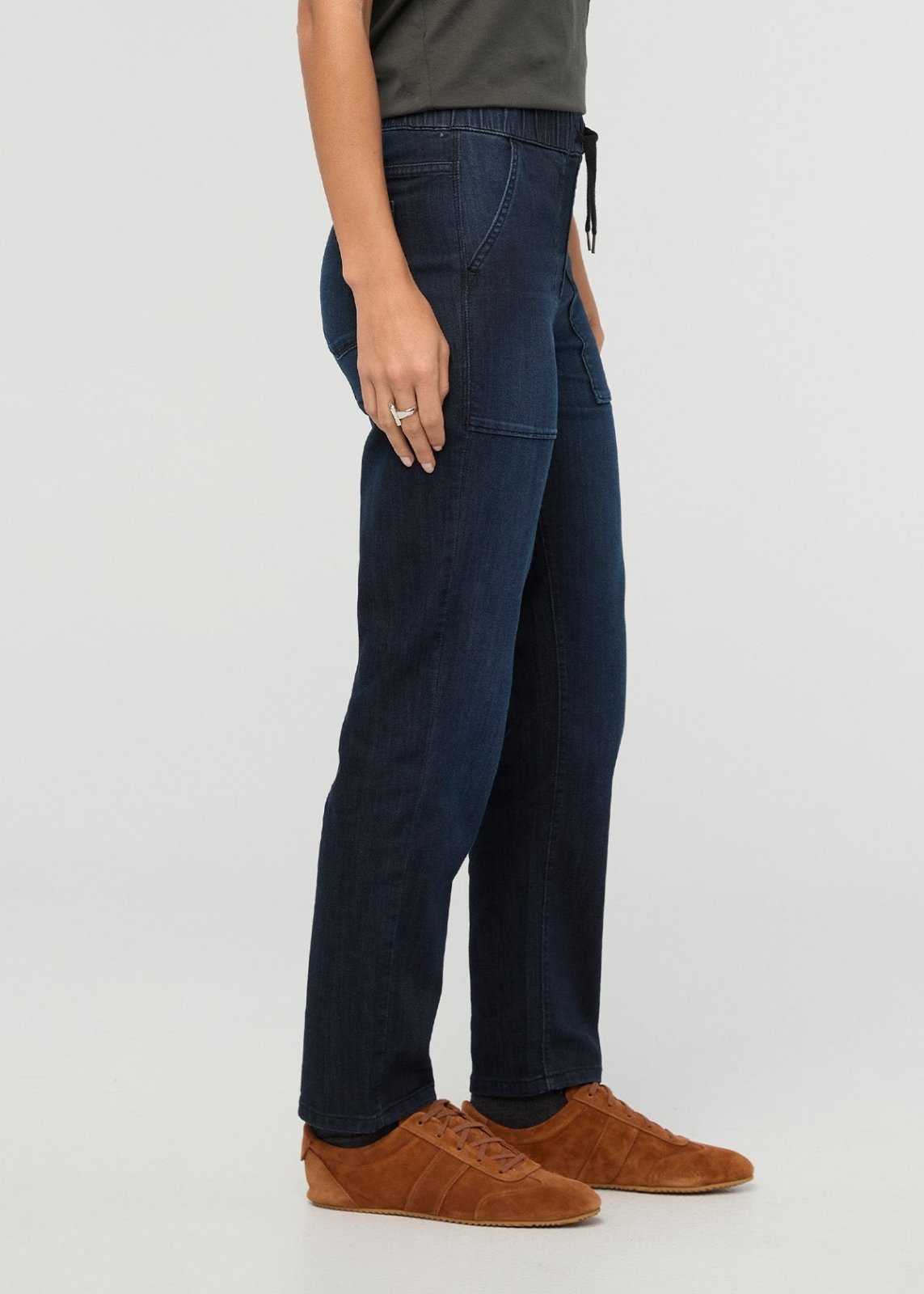 Performance Denim Lite Harbour Pant - Carbon Stone | DUER