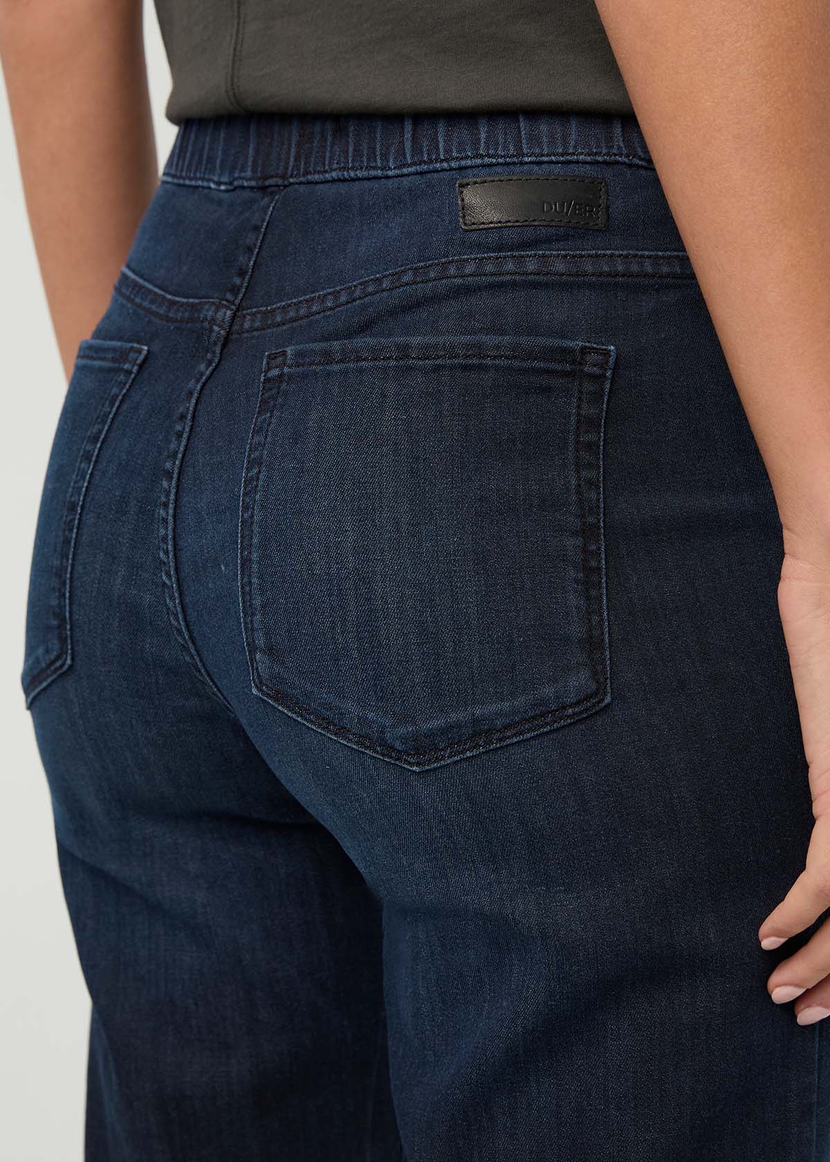 Performance Denim Lite Harbour Pant - Carbon Stone | DUER